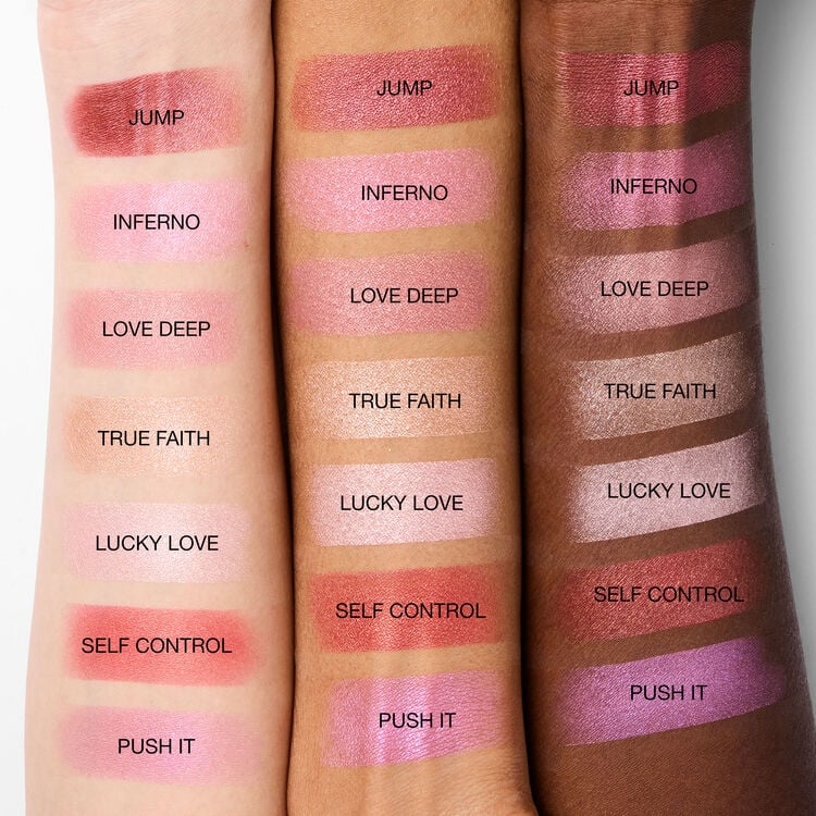Light Reflecting™ Luminizing Blush