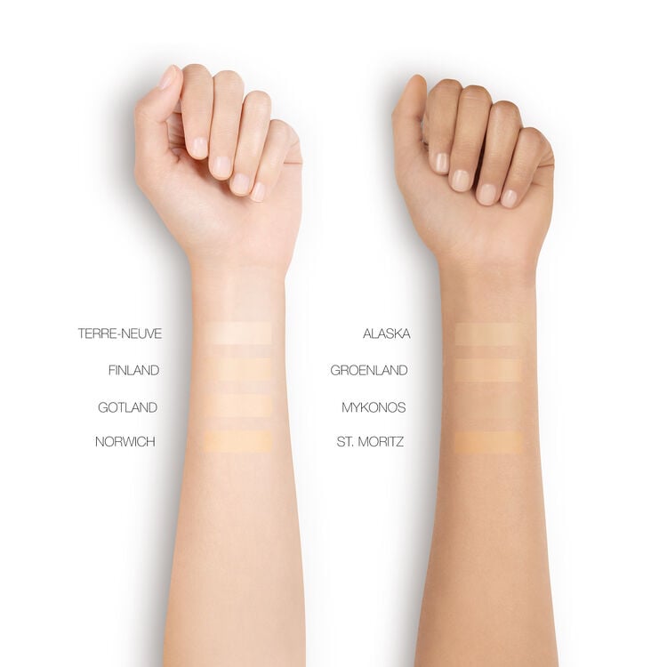 Pure Radiant Tinted Moisturizer