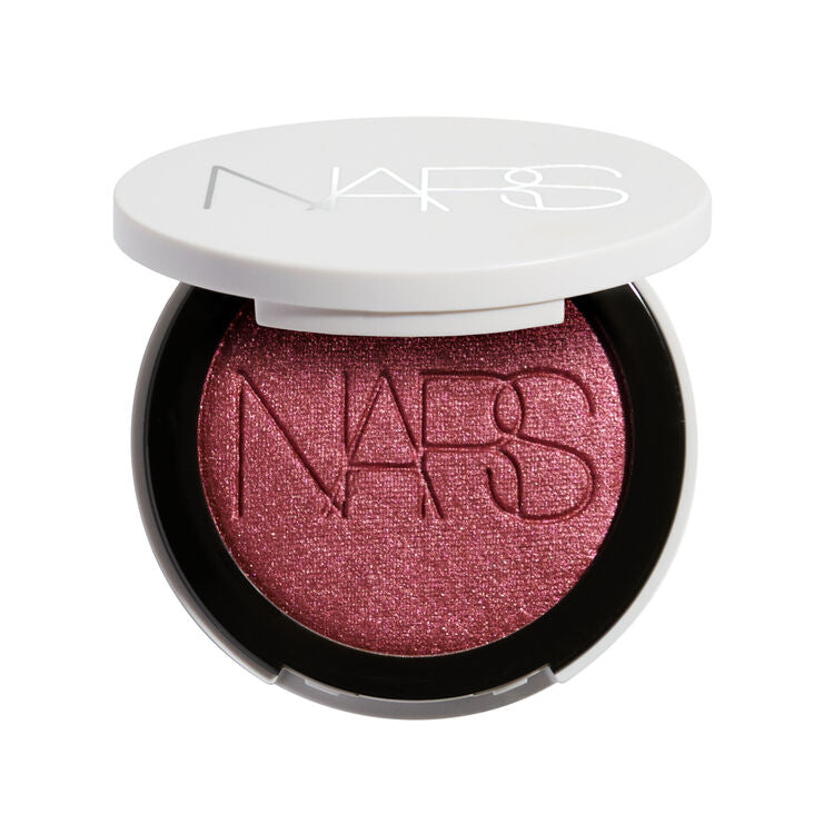 Light Reflecting™ Luminizing Blush